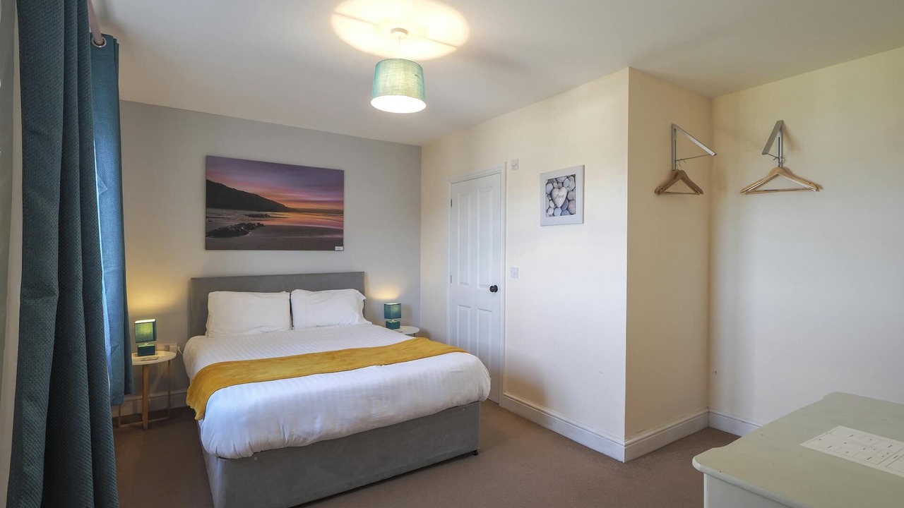 Photo of Others in Tan-y-groes