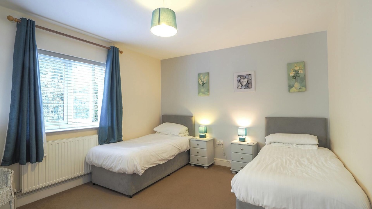 Photo of Others in Tan-y-groes