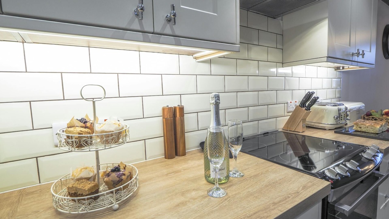 Photo of Others in Dihewid