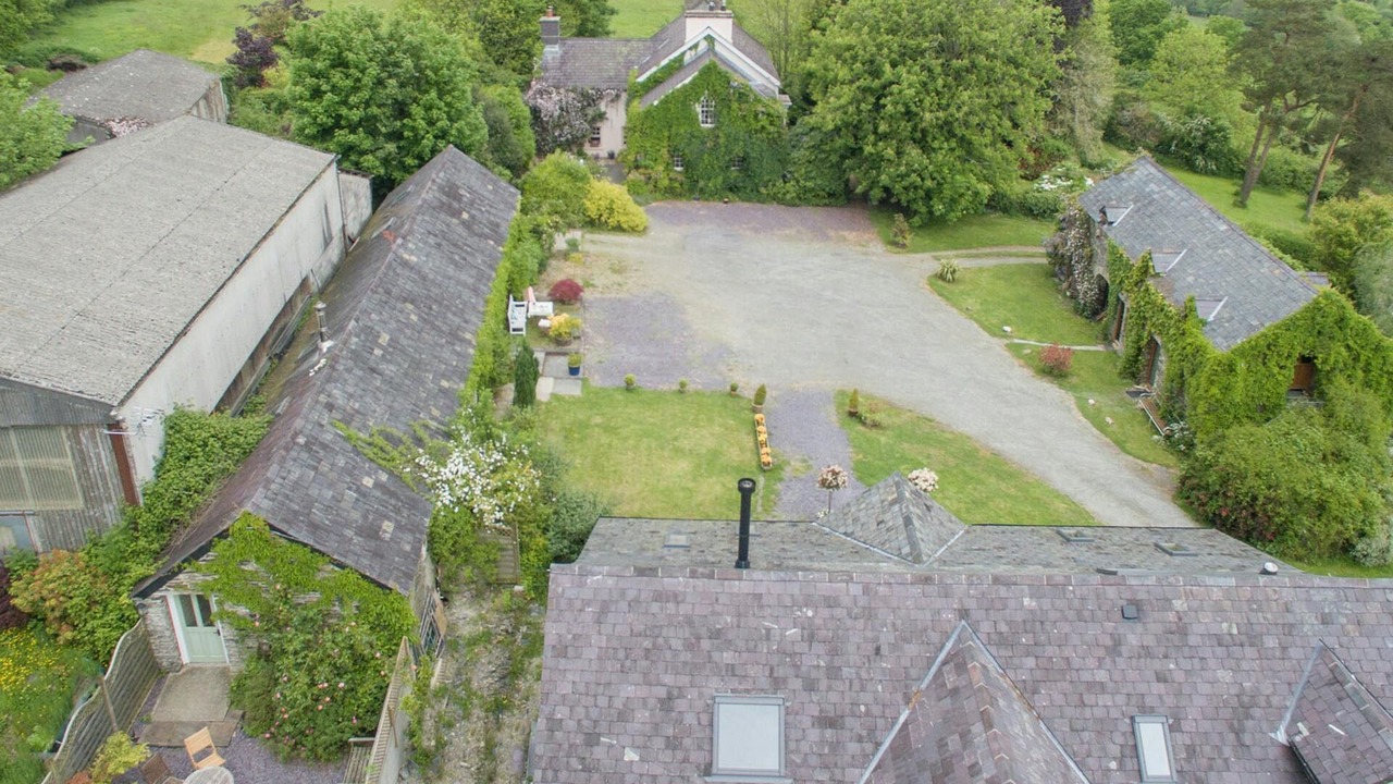 Photo of Others in Dre-fach Felindre