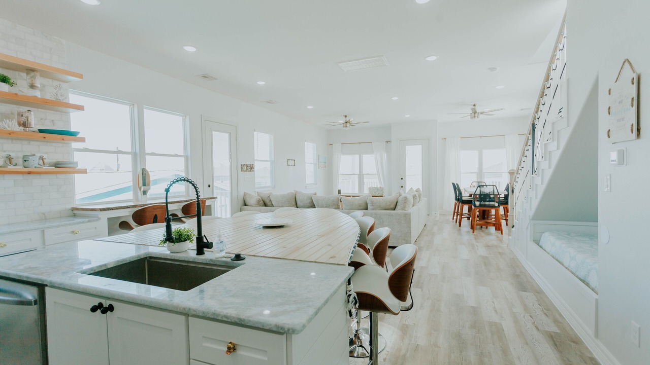 Photo of Bedroom in Surfside Beach