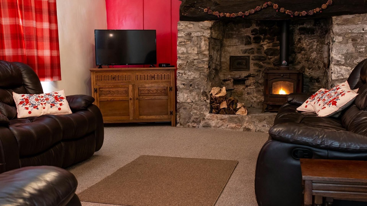 Photo of Livingroom in Brynamman