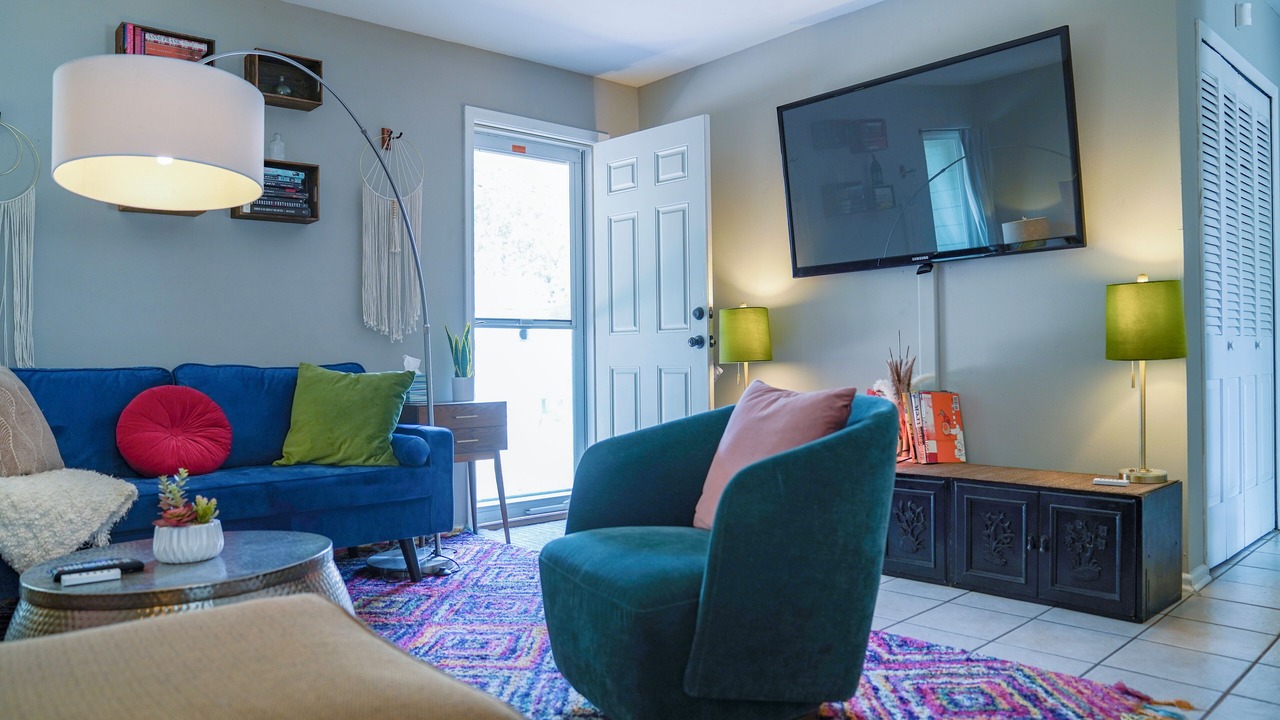 Photo of Livingroom in East Congress