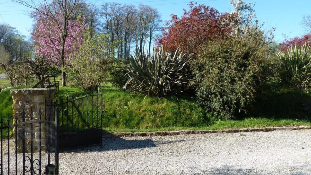 Photo of Outdoor in Lonlay-l'Abbaye