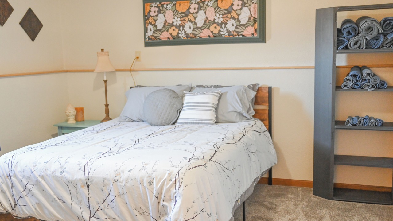Photo of Bedroom in Loyal