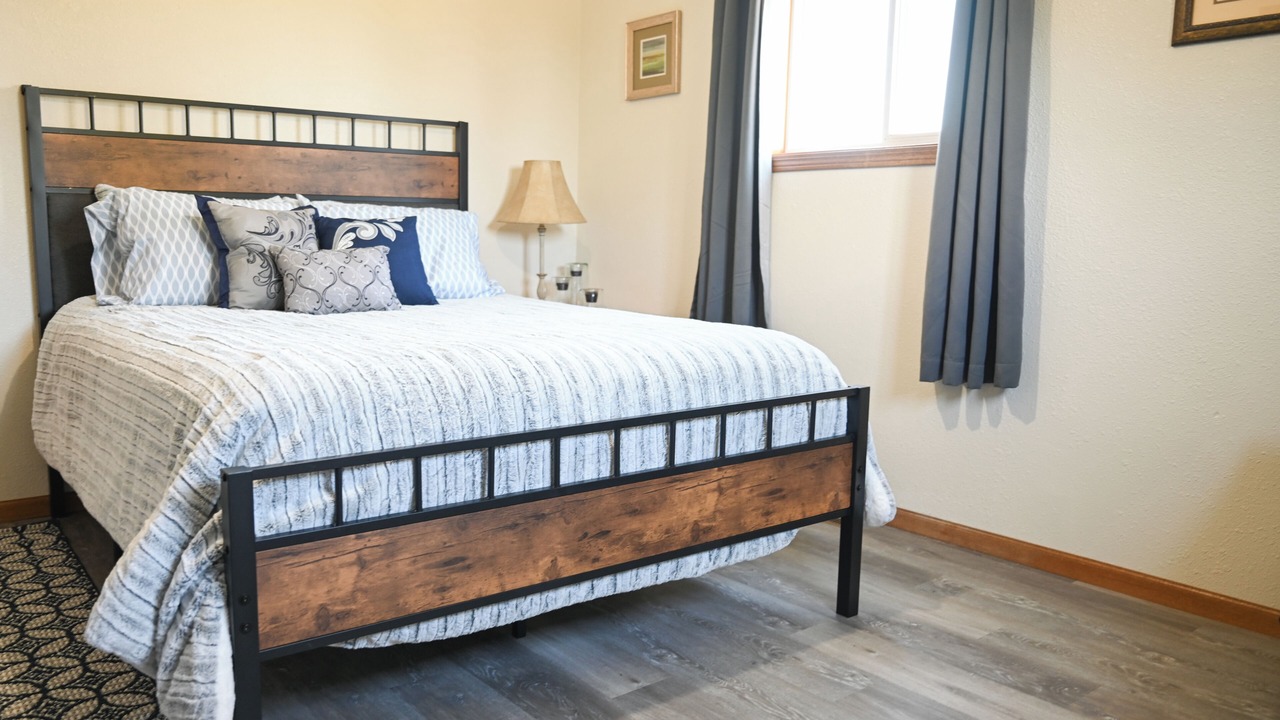 Photo of Bedroom in Loyal