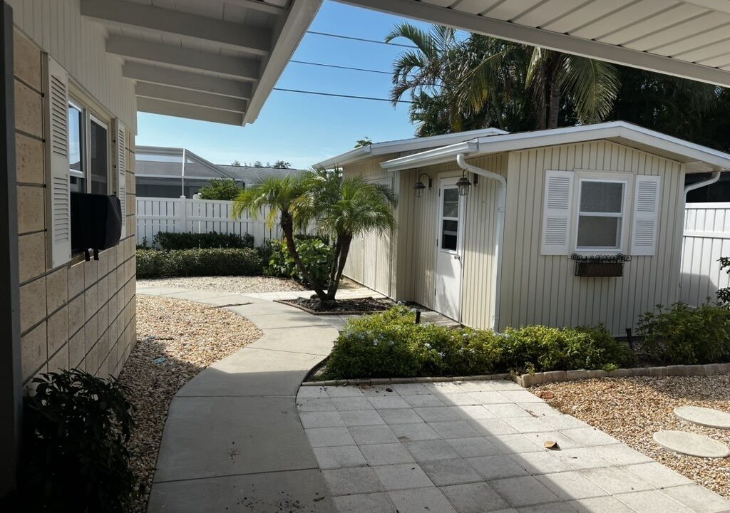 Photo of Outdoor in Golden Beach