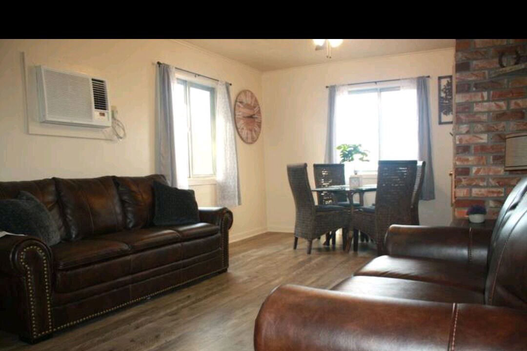 Photo of Livingroom in Pocahontas