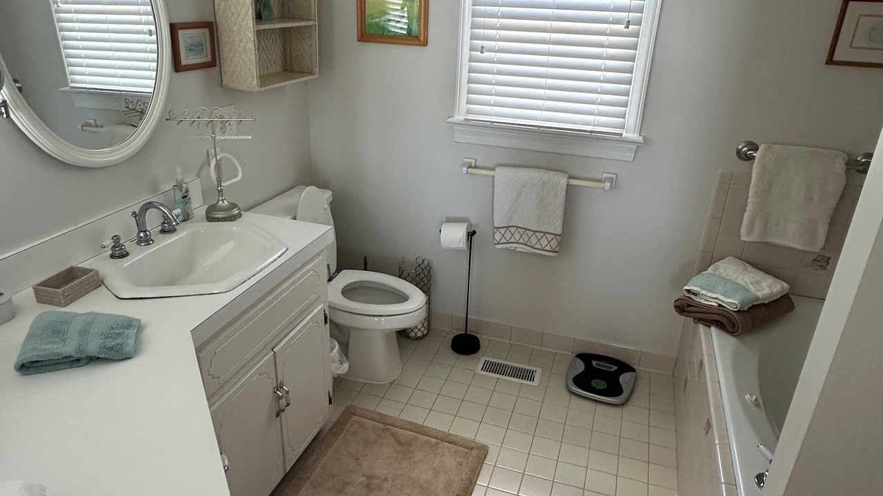 Photo of Bathroom in Atlantic