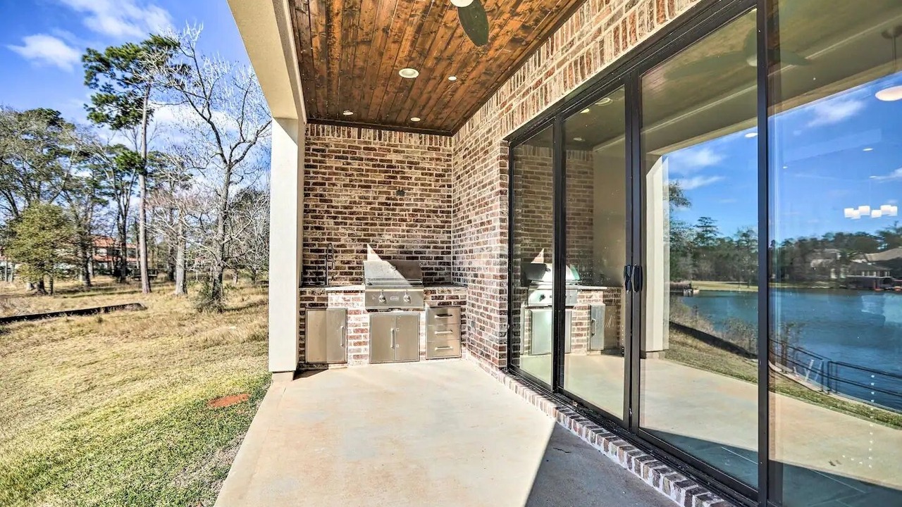Photo of Patio Balcony in Montgomery