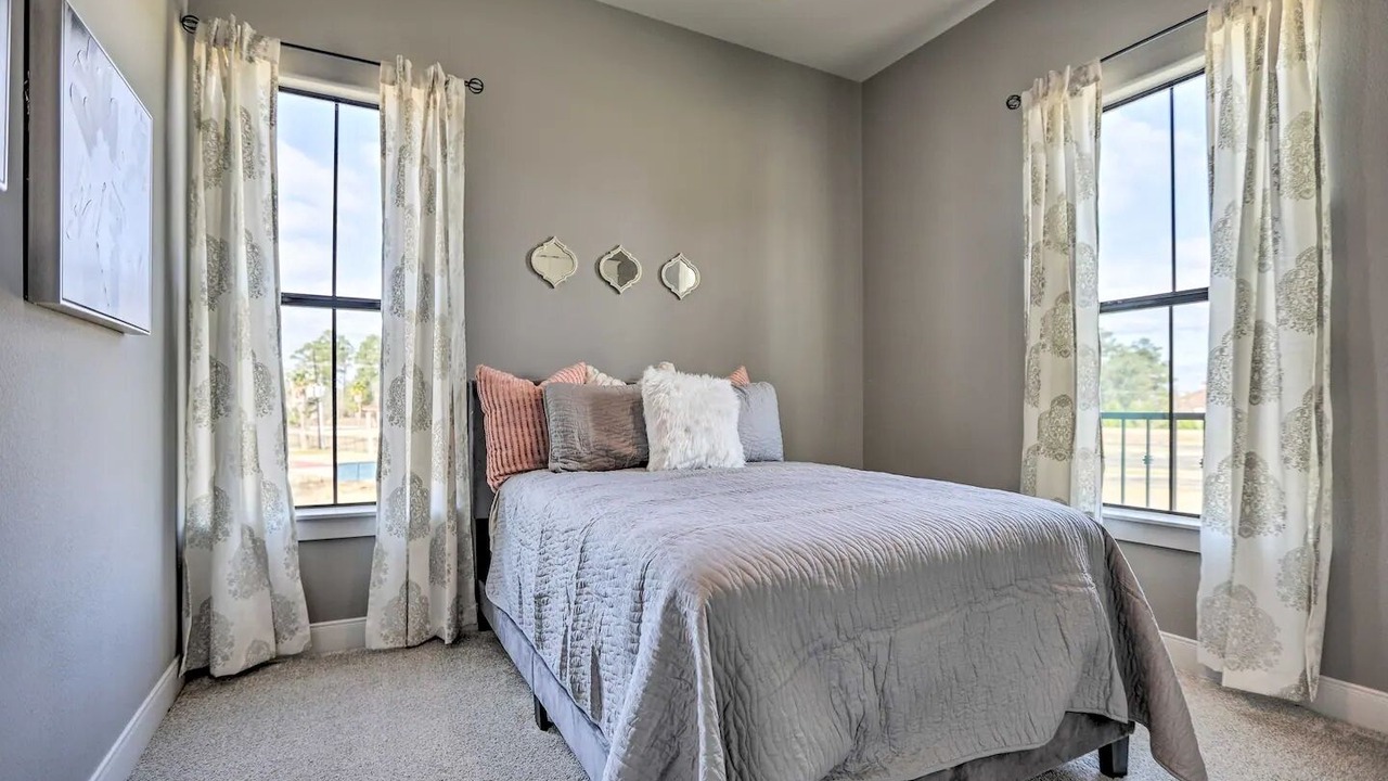 Photo of Bedroom in Montgomery