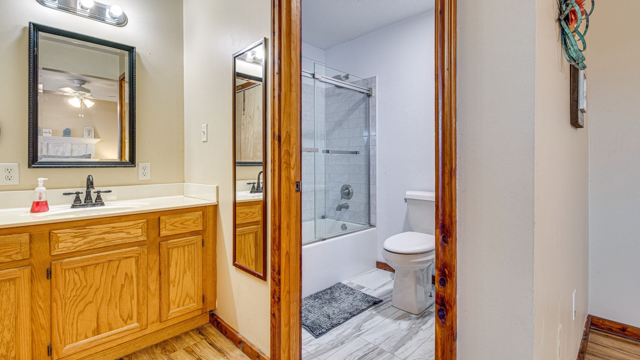 Photo of Bathroom in Clarkridge