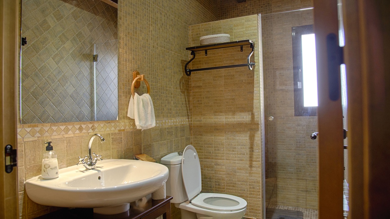 Photo of Bathroom in Carboneras de Guadazaon