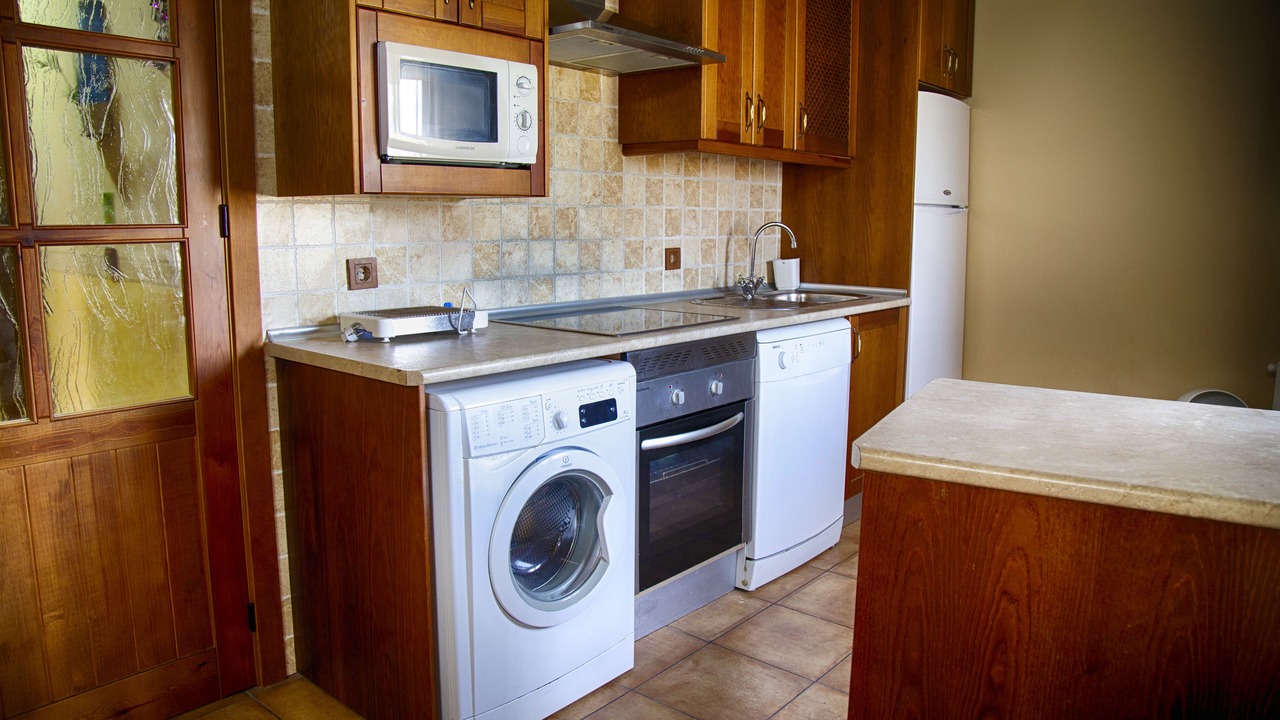 Photo of Kitchen in Carboneras de Guadazaon