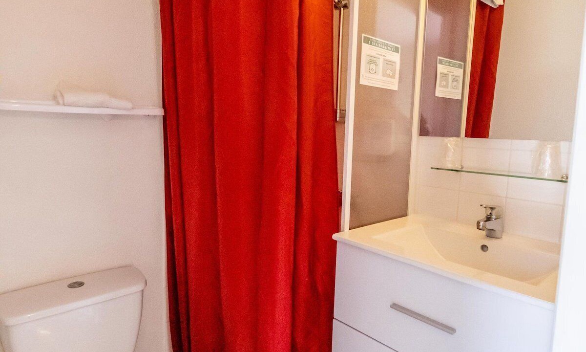 Photo of Bathroom in Les Epesses