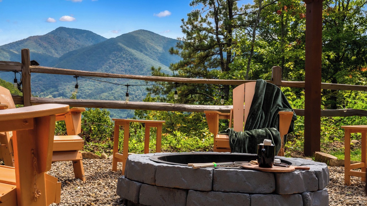 Photo of Outdoor in Maggie Valley