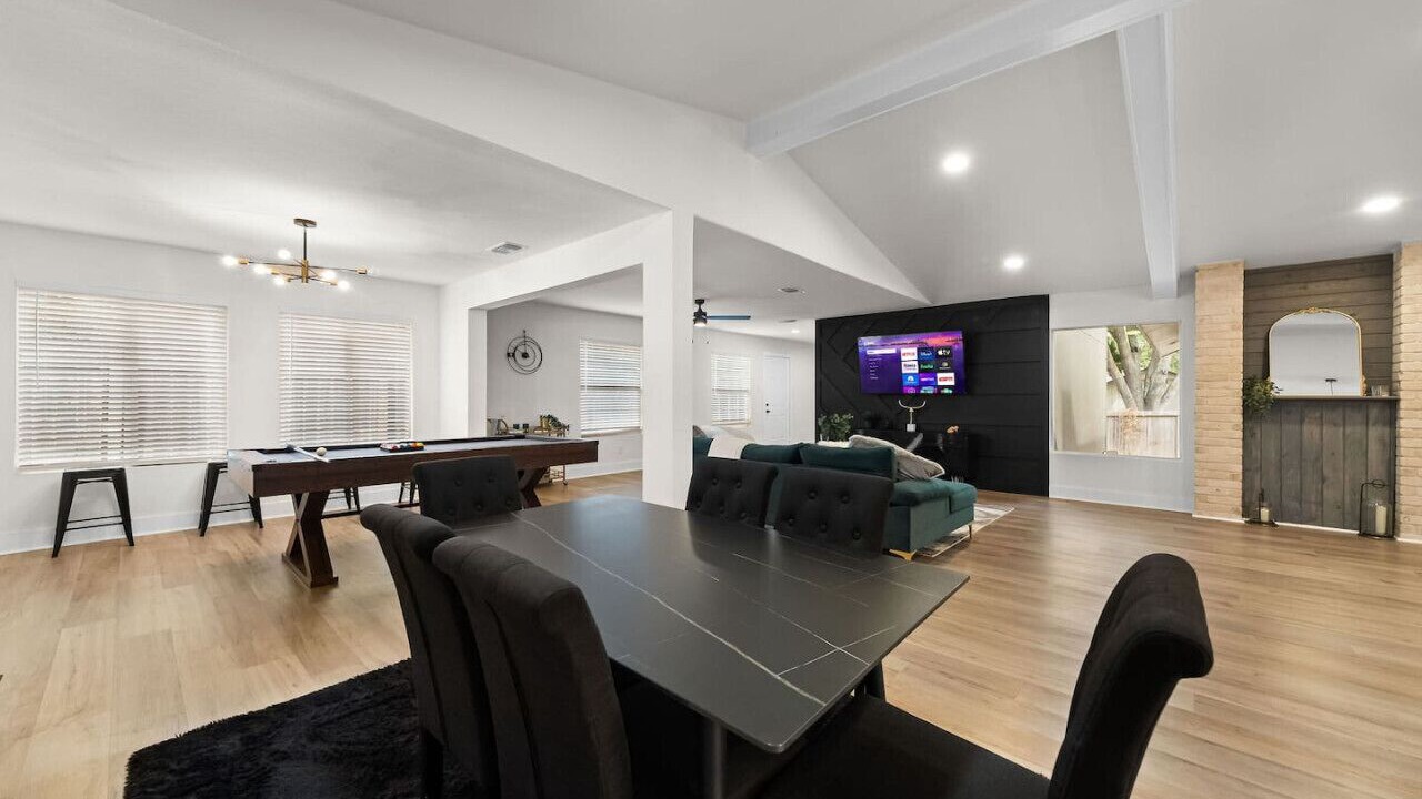 Photo of Livingroom in North San Antonio - SAT