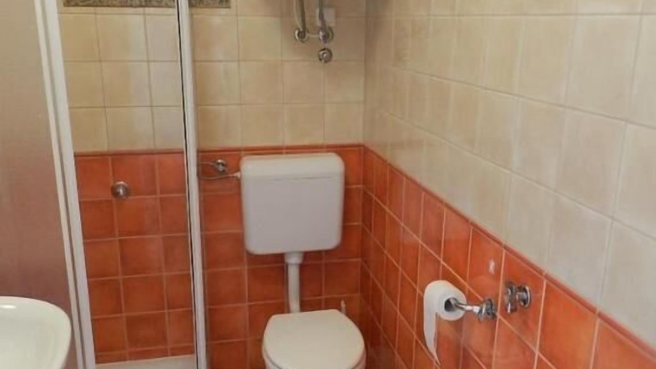 Photo of Bathroom in Liganj