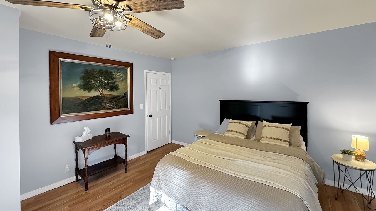 Photo of Bedroom in Gnaw Bone