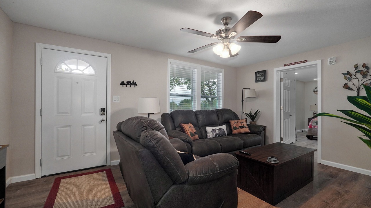 Photo of Bedroom in Downtown Branson