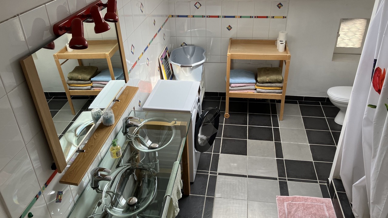Photo of Bathroom in Loriol-sur-Drome