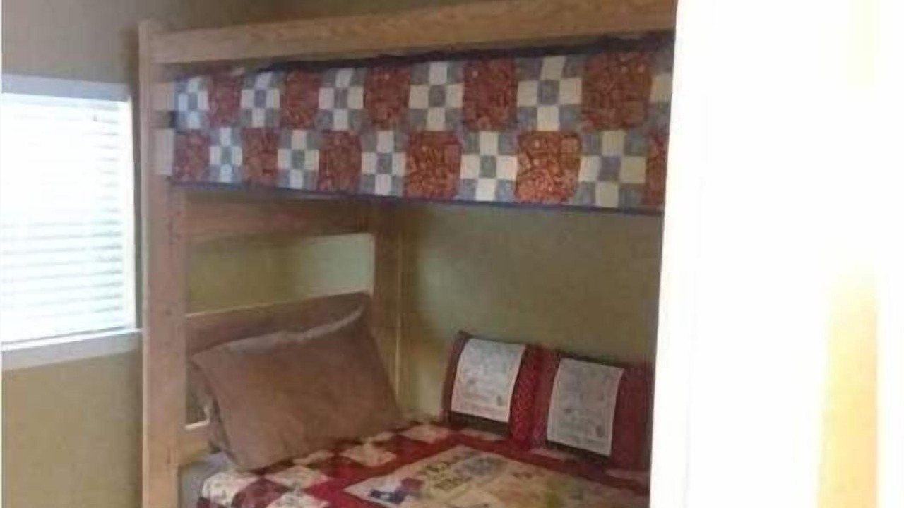 Photo of Bedroom in Lampasas