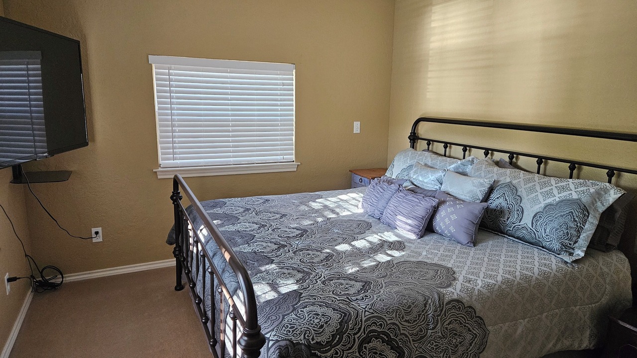 Photo of Bedroom in Lampasas