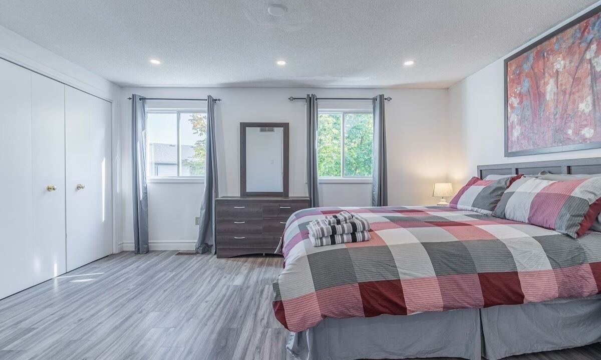 Photo of Bedroom in Thorold