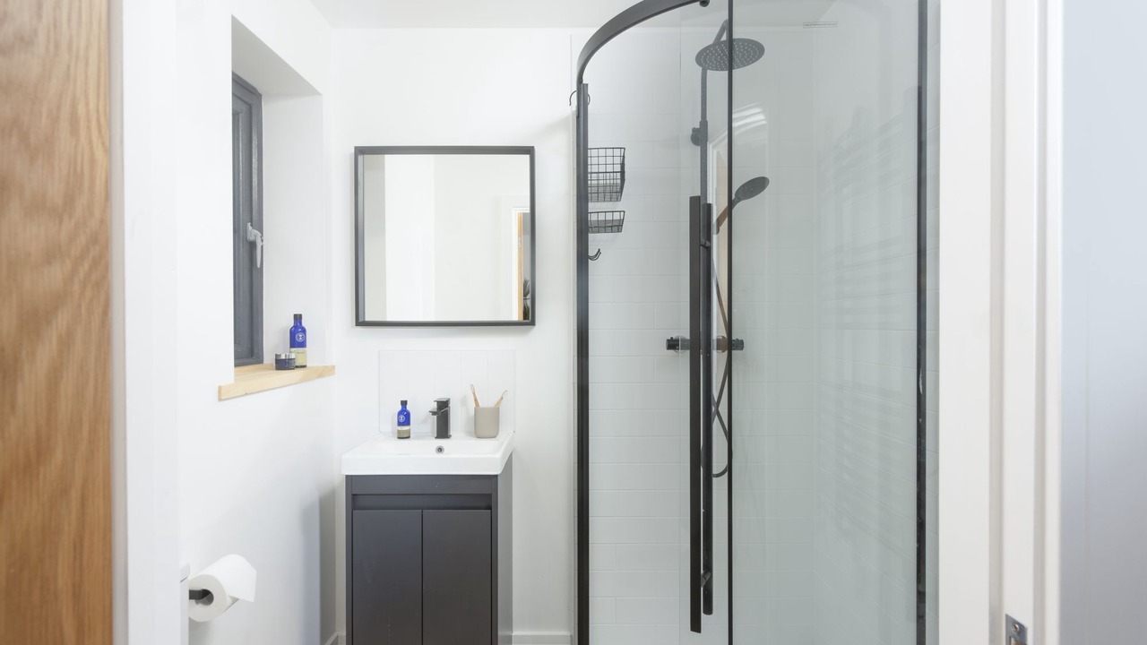 Photo of Bathroom in Porthleven