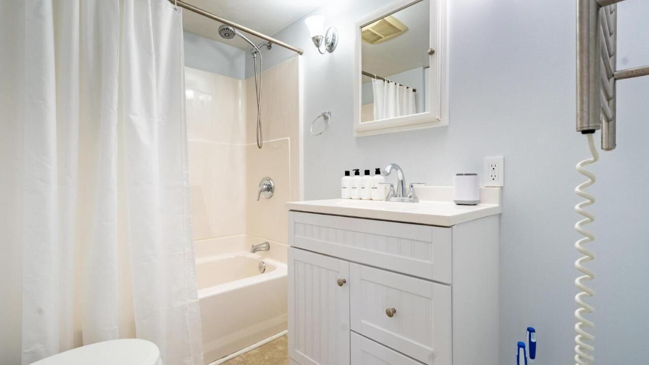 Photo of Bathroom in Greenwood