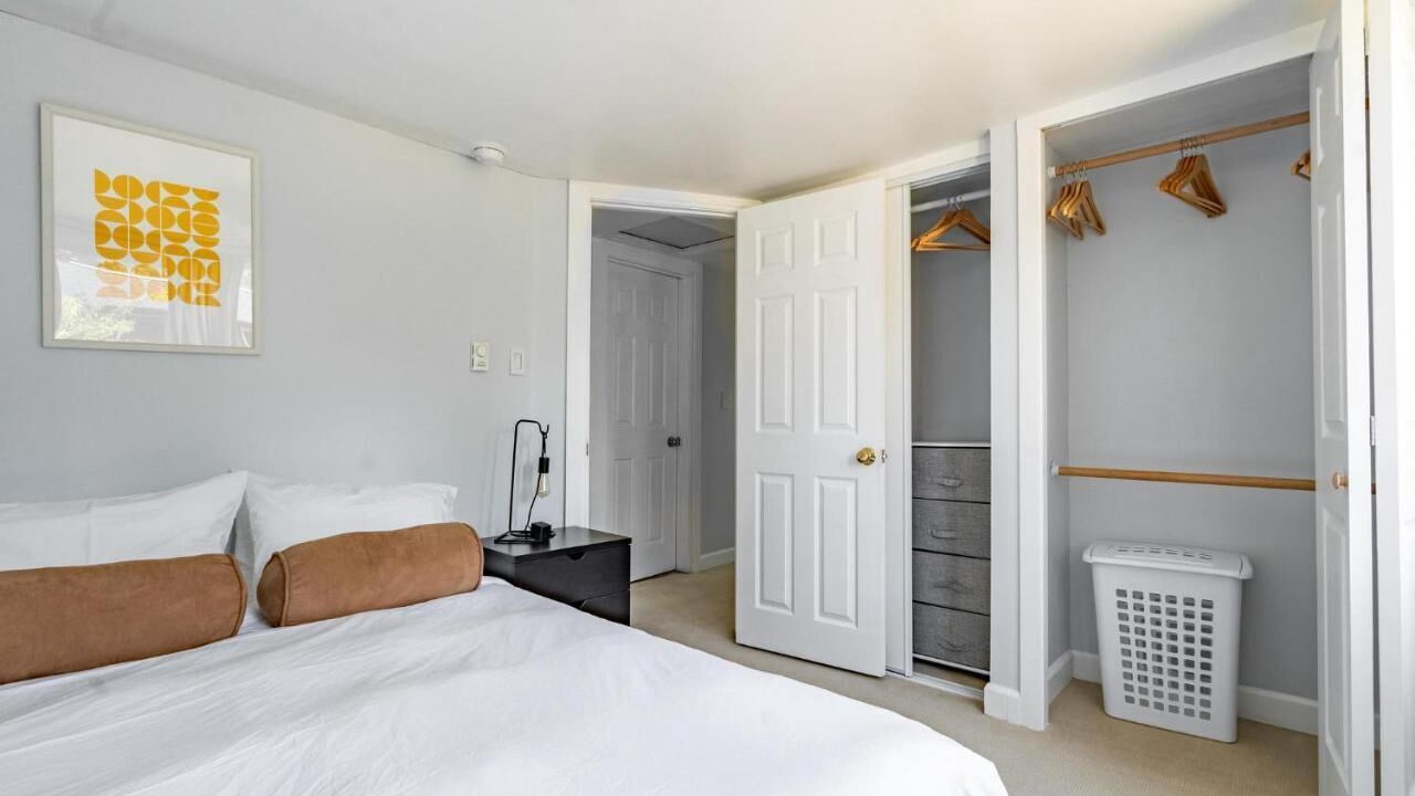 Photo of Bedroom in Greenwood