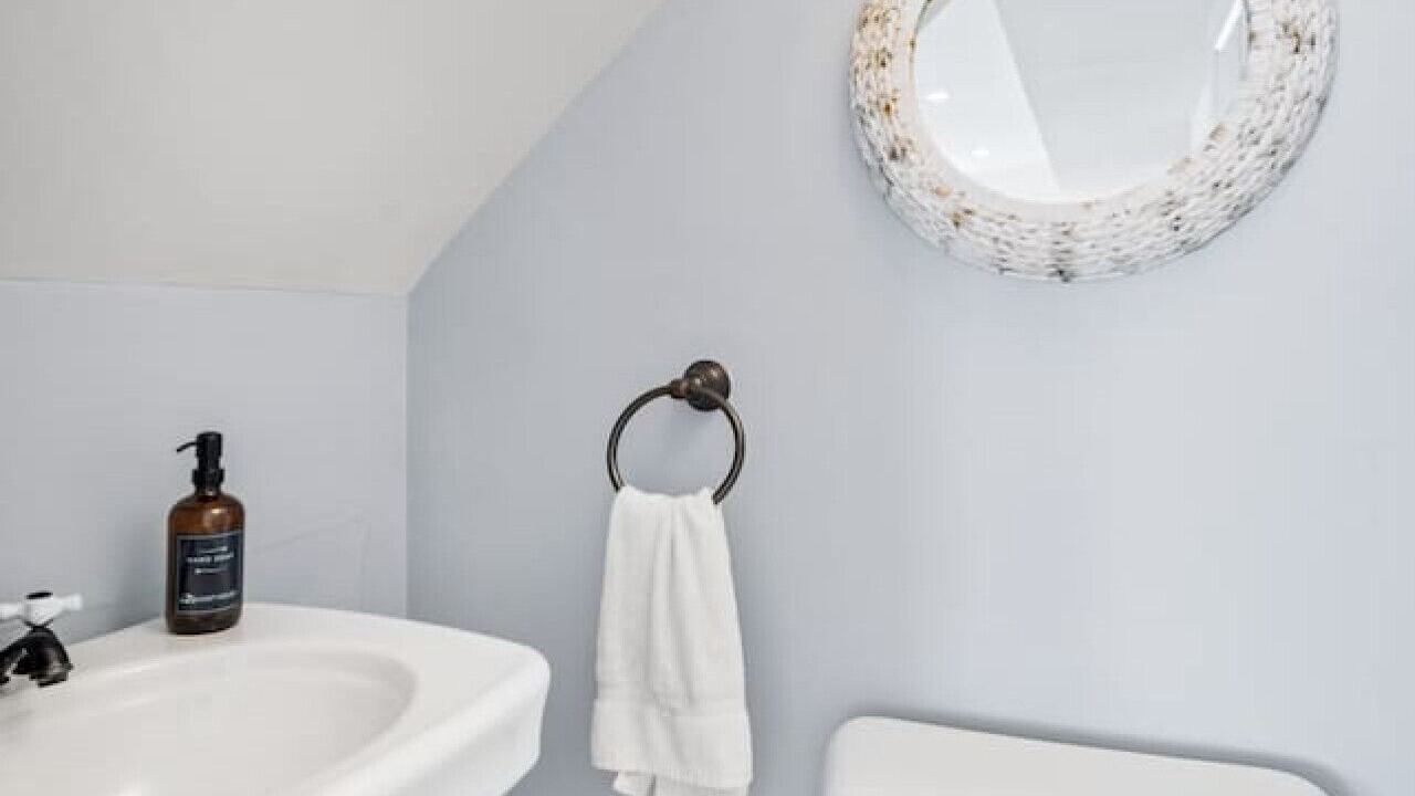Photo of Bathroom in Margate City