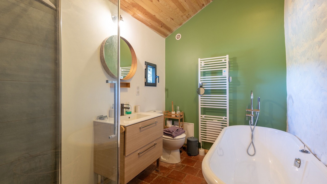 Photo of Bathroom in Malabat