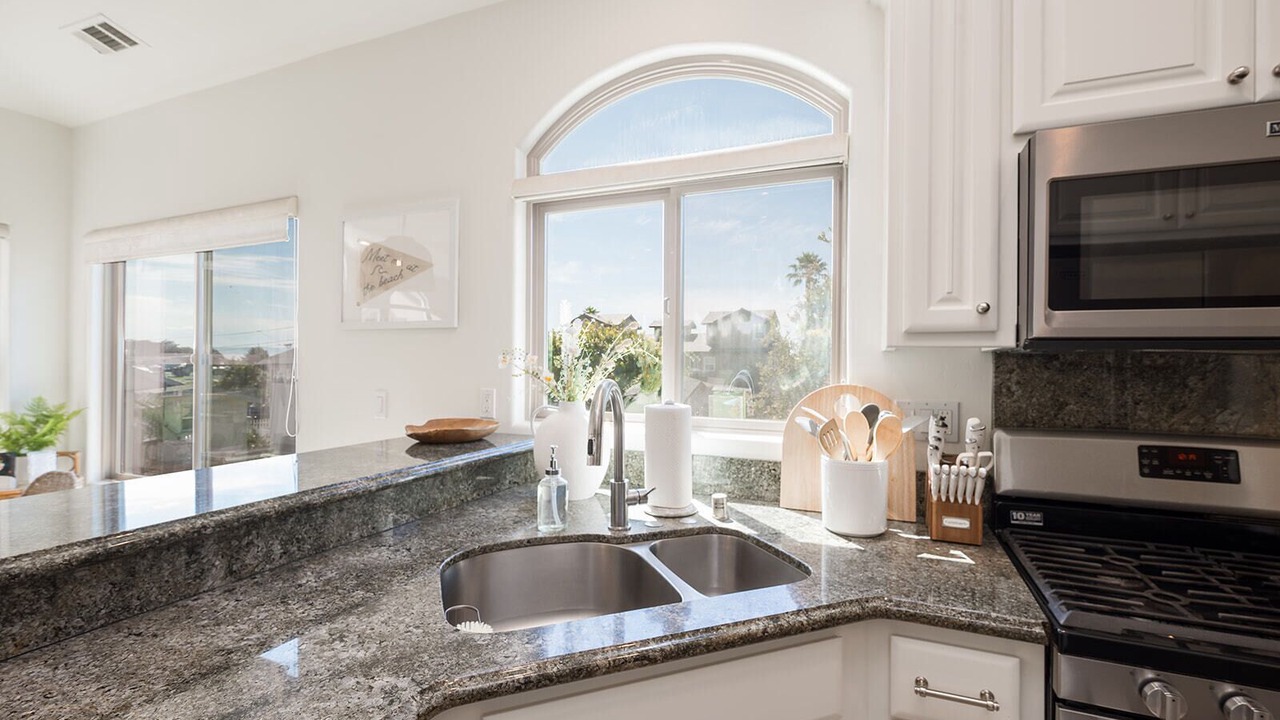 Photo of Kitchen in Downtown