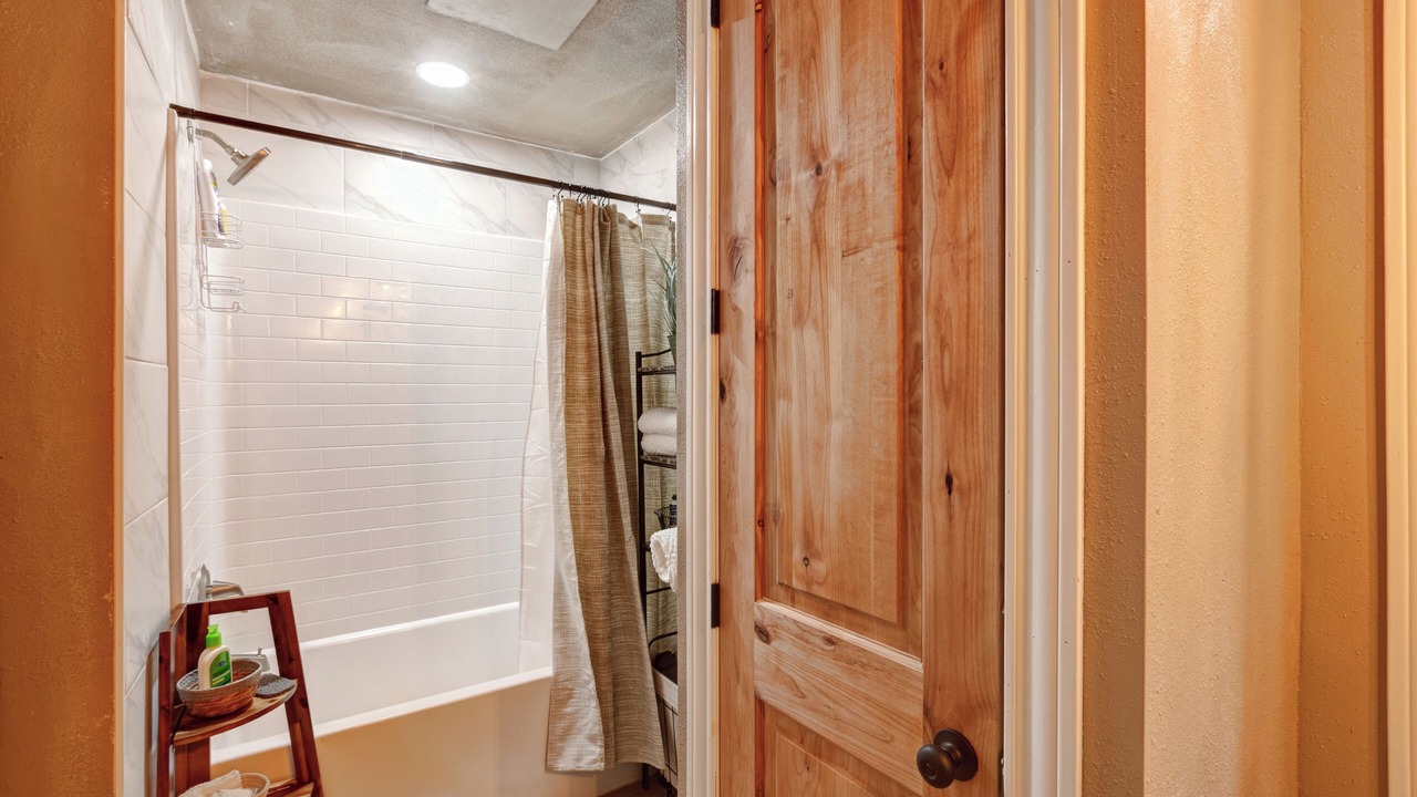 Photo of Bathroom in Baird