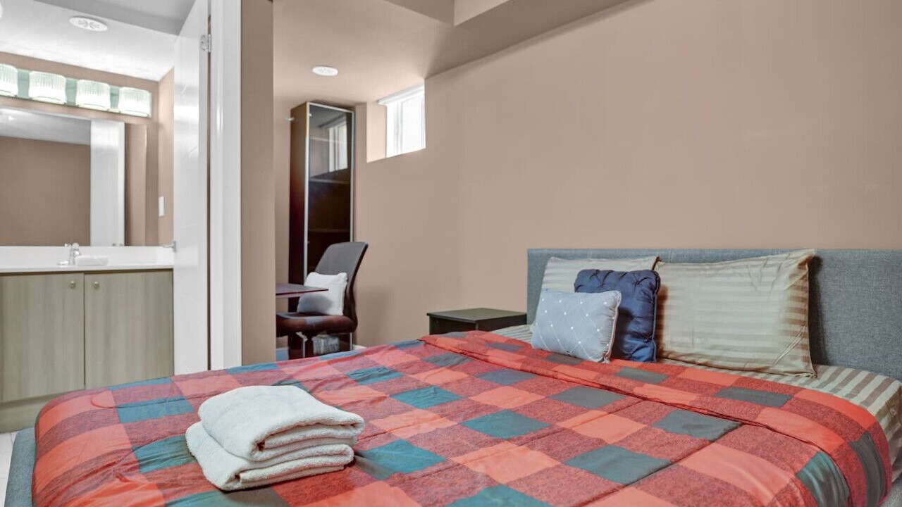 Photo of Bedroom in Mineola