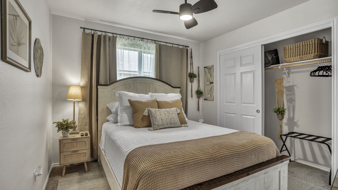 Photo of Bedroom in Temple