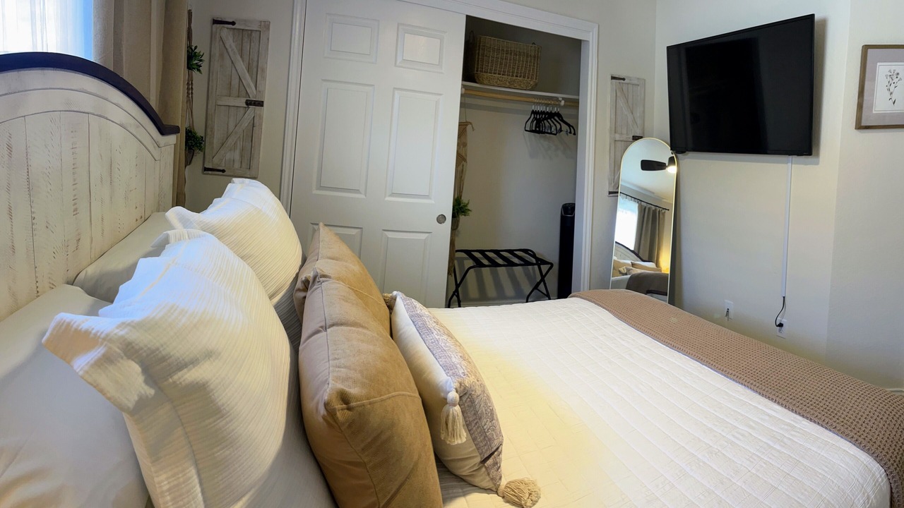 Photo of Bedroom in Temple
