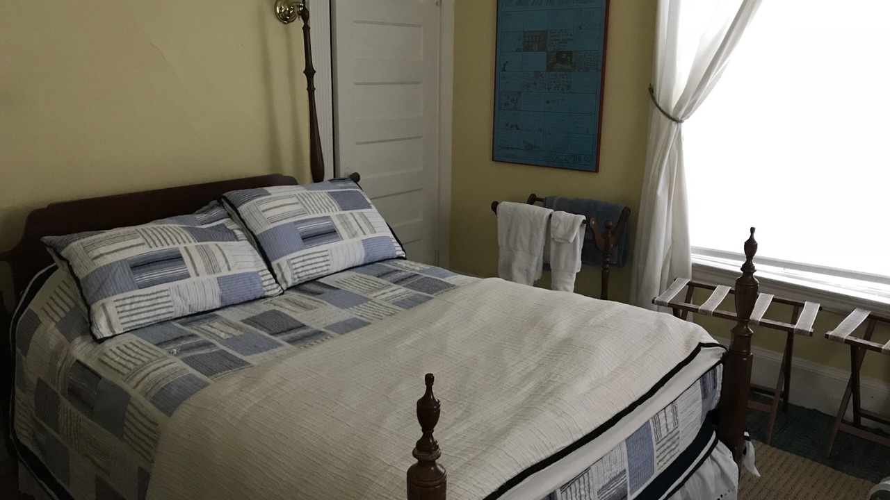 Photo of Bedroom in North Brookline