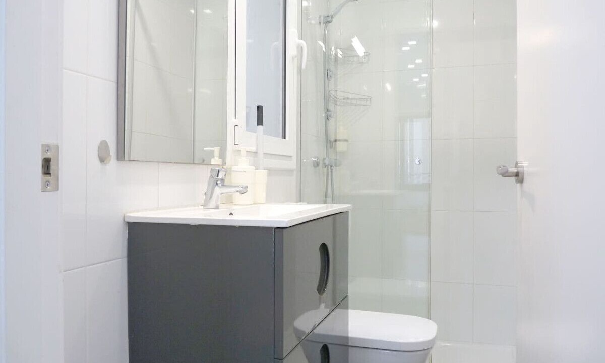 Photo of Bathroom in Collblanc y La Torrassa