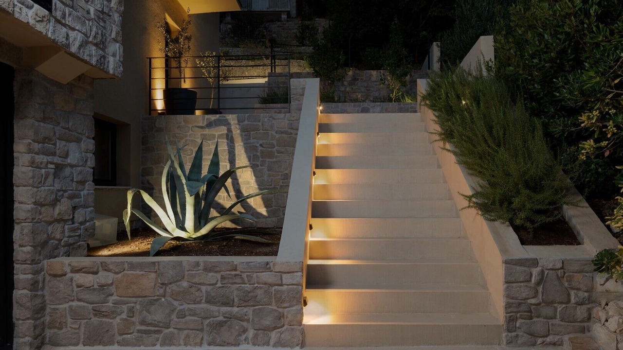 Photo of Outdoor in Medici