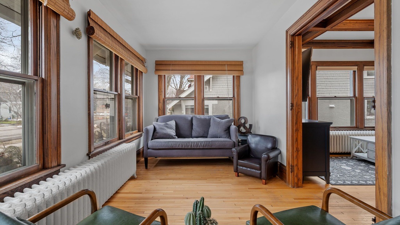 Photo of Outdoor in Linden Hills