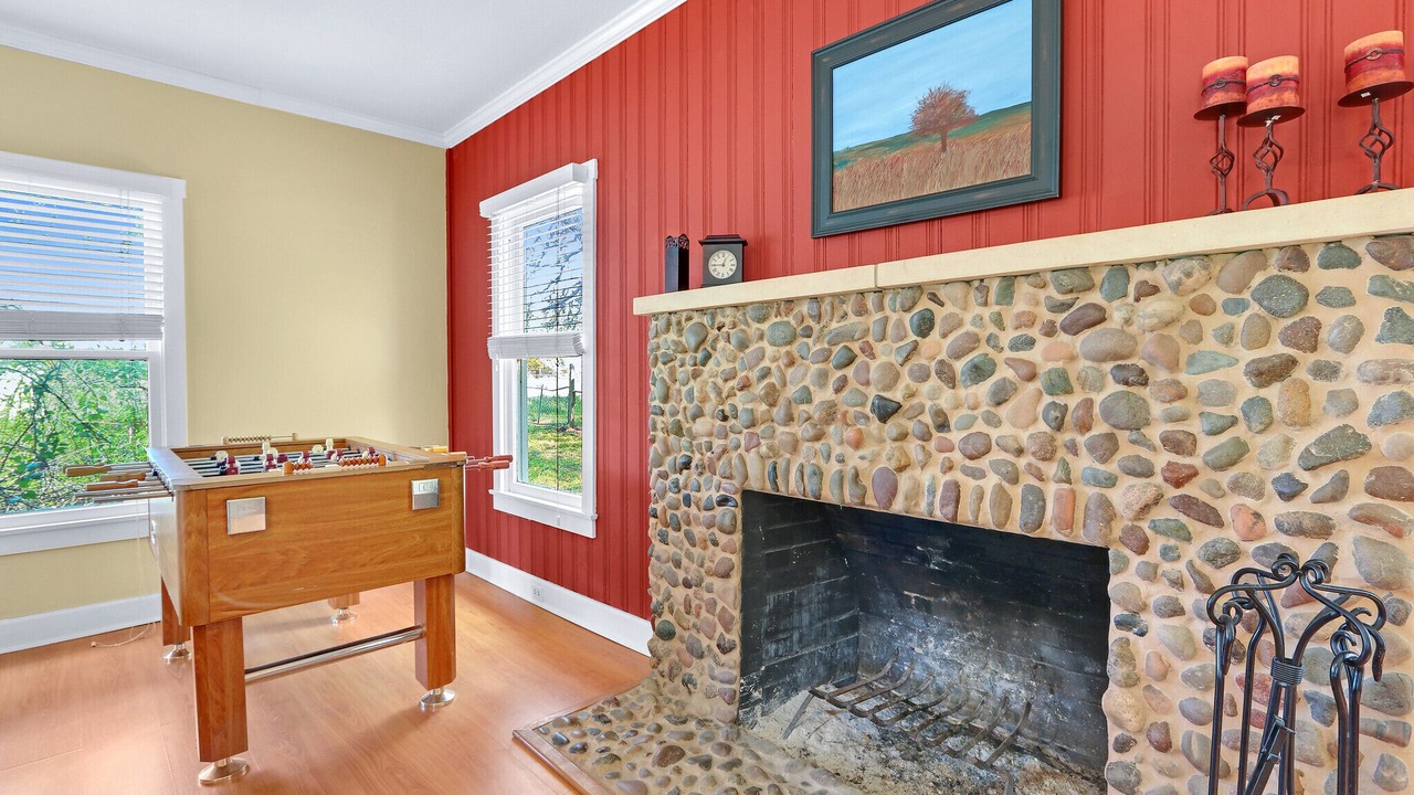 Photo of Livingroom in Johnson City