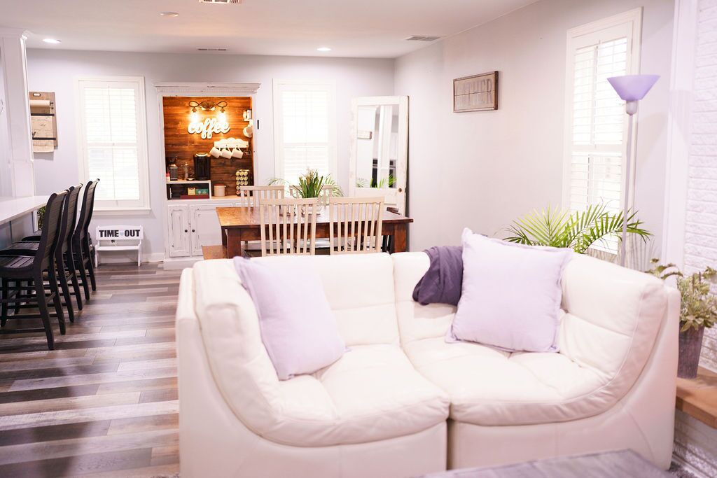 Photo of Livingroom in Irving