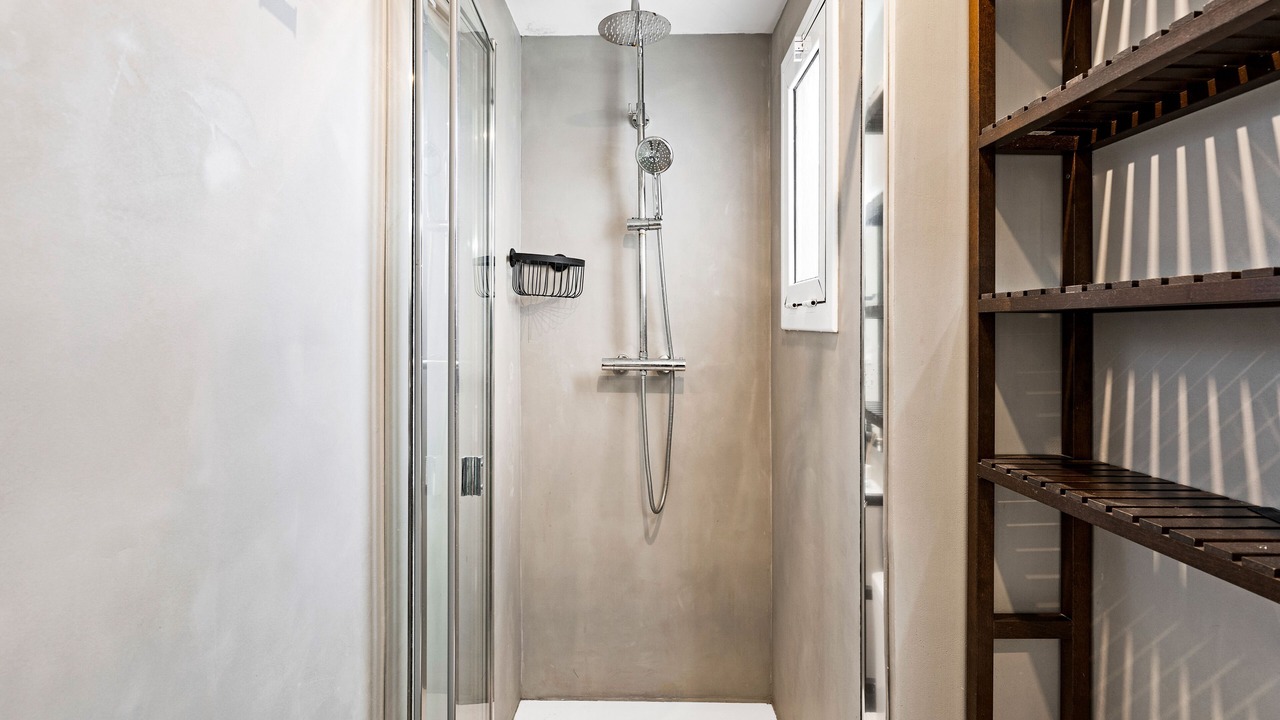Photo of Bathroom in El Carmel
