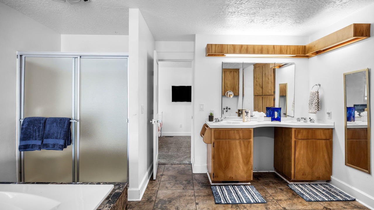 Photo of Bathroom in Lincoln Beach