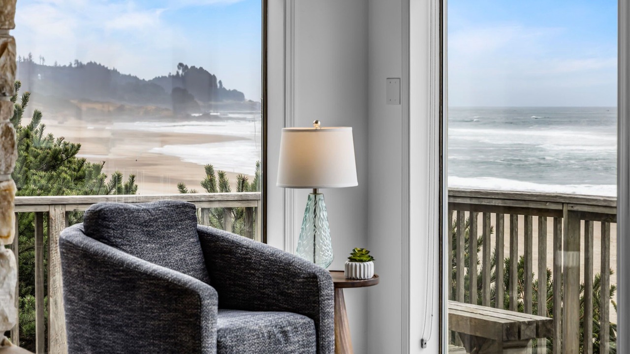Photo of Livingroom in Lincoln Beach