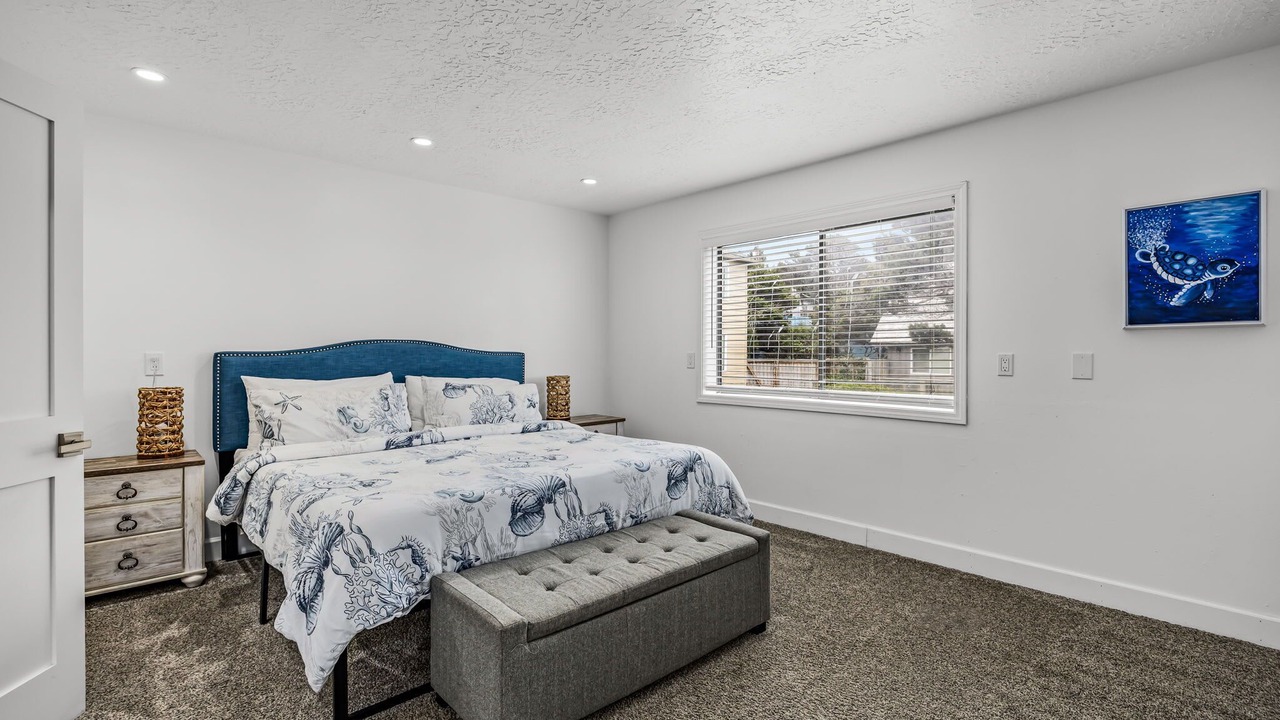 Photo of Bedroom in Lincoln Beach