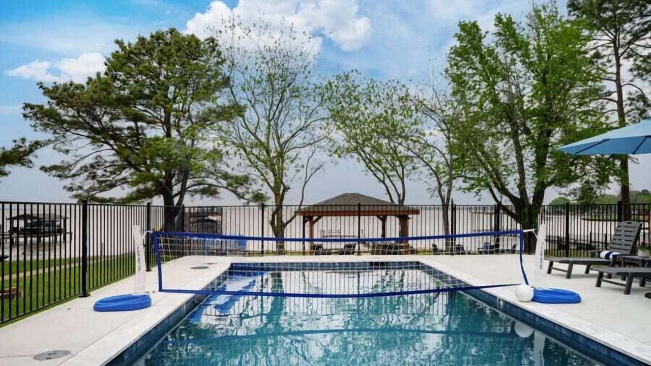 Photo of Outdoor in Gun Barrel City