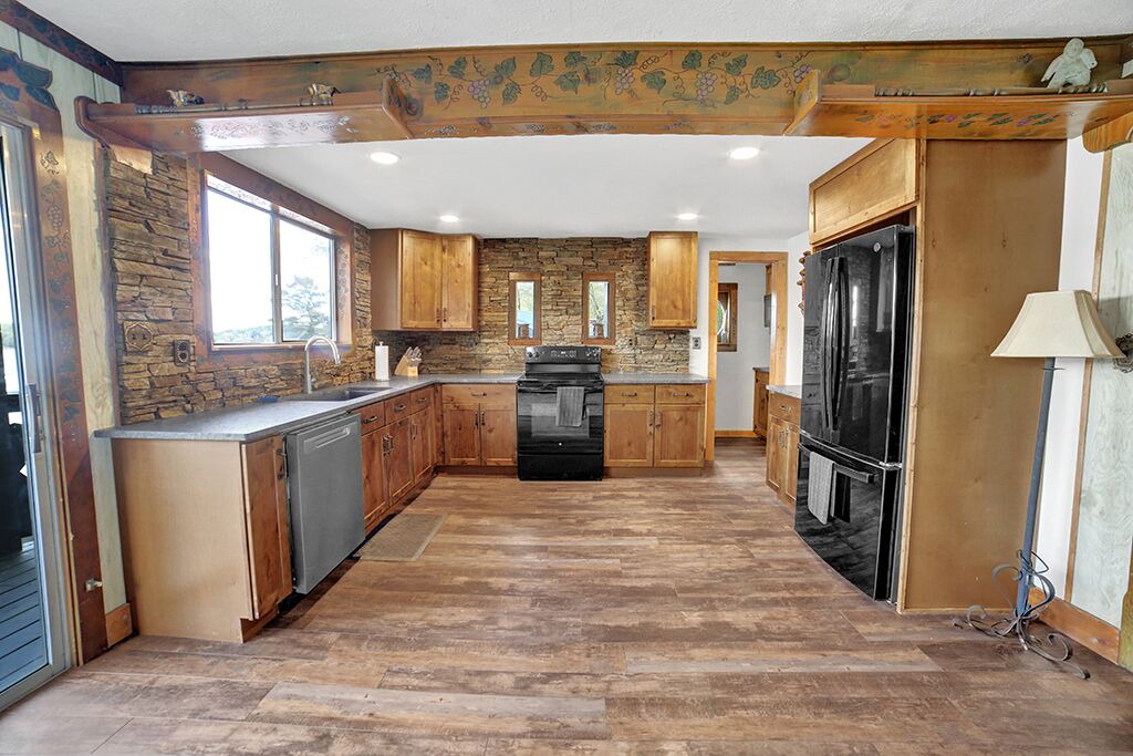 Photo of Kitchen in Alpine Bay